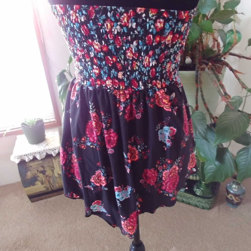 Multi colored Tube-Top - Picture 4 of 4